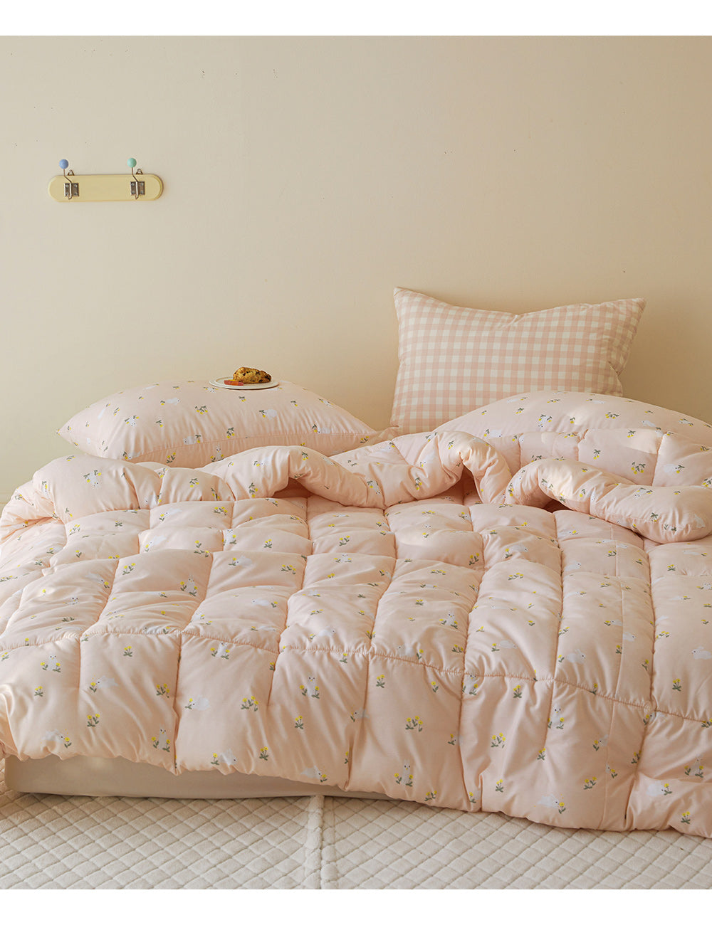 Hug Me Dust-Free Comforter (4 Seasons)
