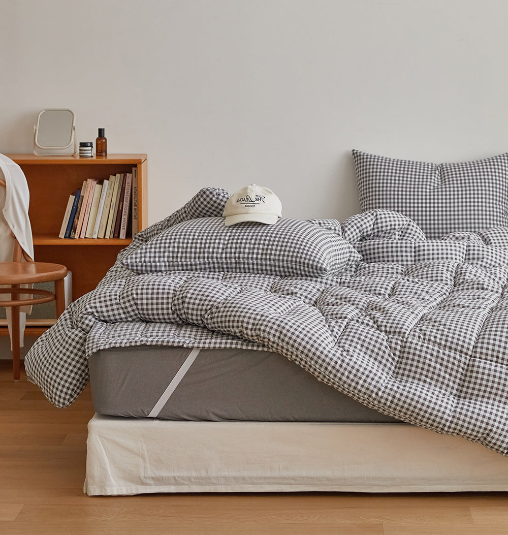 Dessert Dust-Free Comforter (4 Seasons)