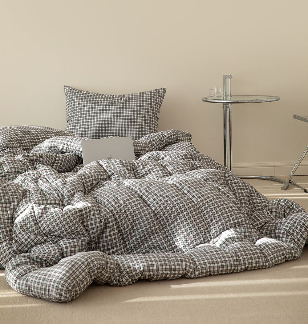 Dessert Dust-Free Comforter (4 Seasons)